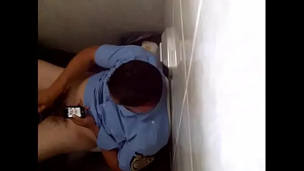 Phim có sức mạnh Police of Córdoba (arg) jerking off while watching porn (3 lớn