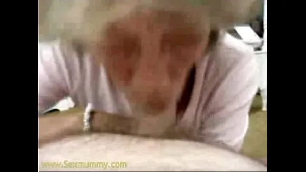 빅 Horny granny sucking dick really hard 파워 영화