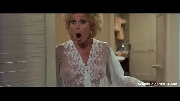 Grandes Leslie Easterbrook em Private Resort 1986 filmes poderosos