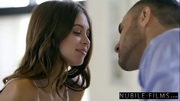 NubileFilms - Girlfriend Cheats And Squirts On Cock Kekuatan Film yang Besar