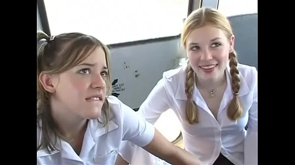 Films Dans Schoolbus-2, jolie écolière suce et baise. haute définition puissants