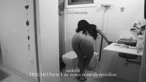 Store TRECHO Couple calls gifted friend to spend New Year together. Very funny of the naughty wife with the gifted friend. Part 1 kraftfulde film