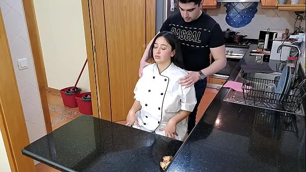 빅 Sexy private chef is seduced with a massage 파워 영화