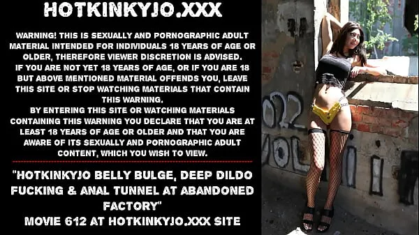 Stora Hotkinkyjo belly bulge, deep dildo fucking & anal tunnel at abandoned factory kraftfulla filmer