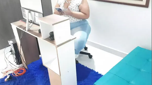 Büyük La puta de mi secretaria me chupa la polla Güç Filmleri